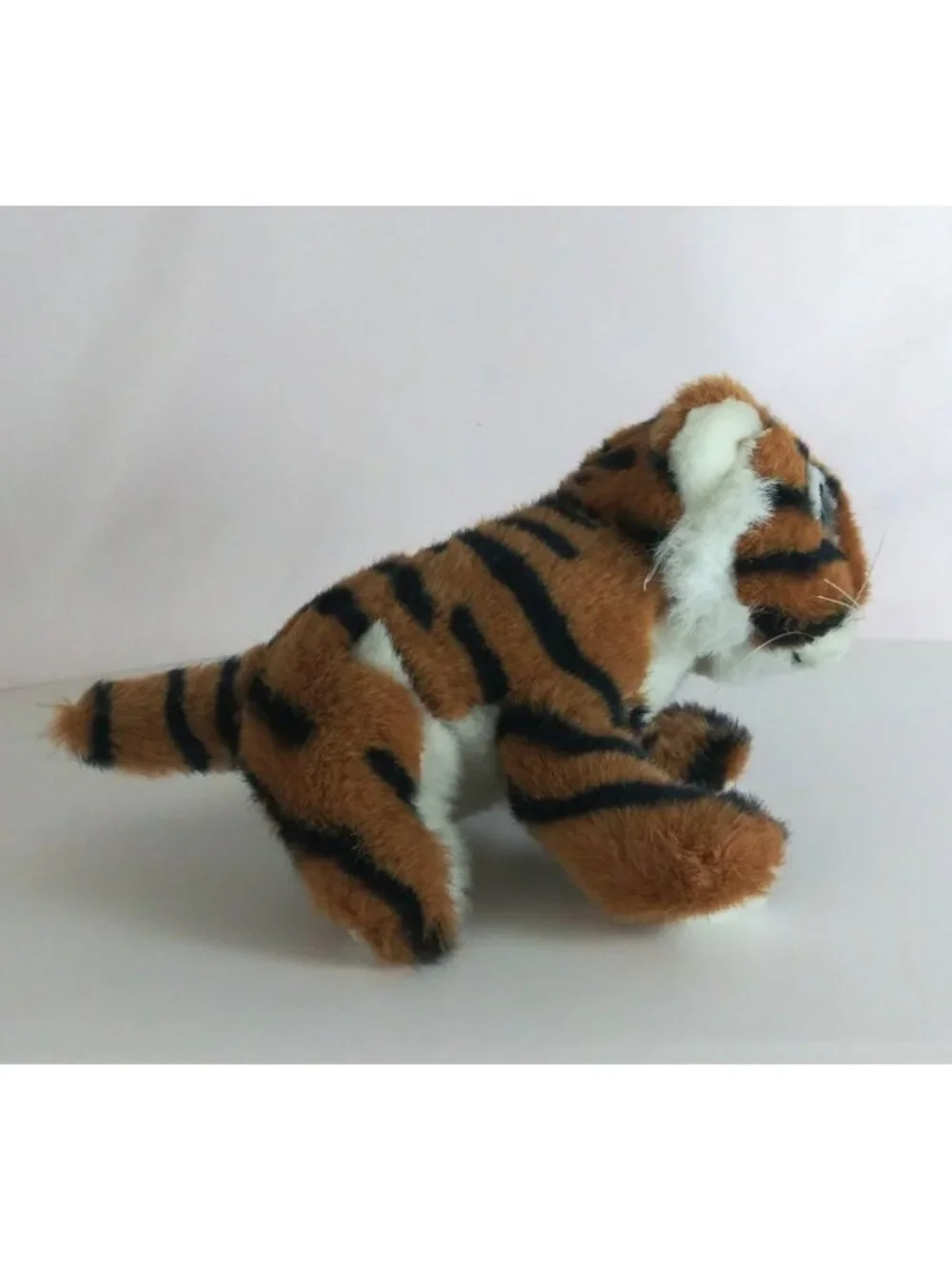 HugFun Orange Bengal Tiger With Blue Eyes 8